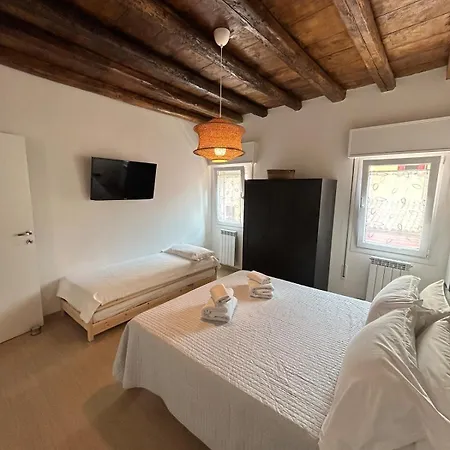 Апартаменты Casa Gian Кьоджа